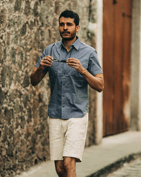 The Short Sleeve Officer Shirt in Slate: Alternate Image 4, Wovens by Taylor Stitch