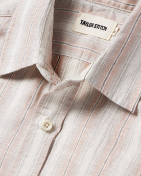 material shot of the collar of The Short Sleeve California in Dusty Rose Stripe, Wovens by Taylor Stitch