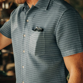 fit model showing the texture on The Short Sleeve Hawthorne in Ocean Pickstitch Waffle
