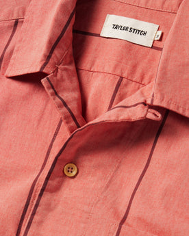 material shot of the camp collar on The Short Sleeve Hawthorne in Rust Stripe , Wovens by Taylor Stitch