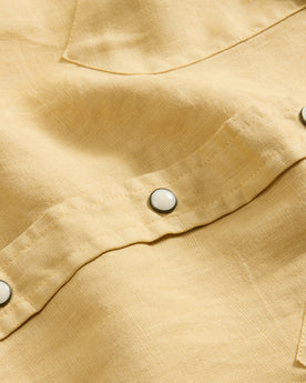 material shot of the snap buttons on The Short Sleeve Western in Oak, Wovens by Taylor Stitch