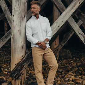 fit model wearing The Jack in White Everyday Oxford