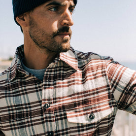 fit model wearing The Crater Shirt in Ivory Plaid, up close, looking right
