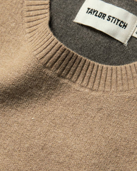 material shot of collar, Knits by Taylor Stitch