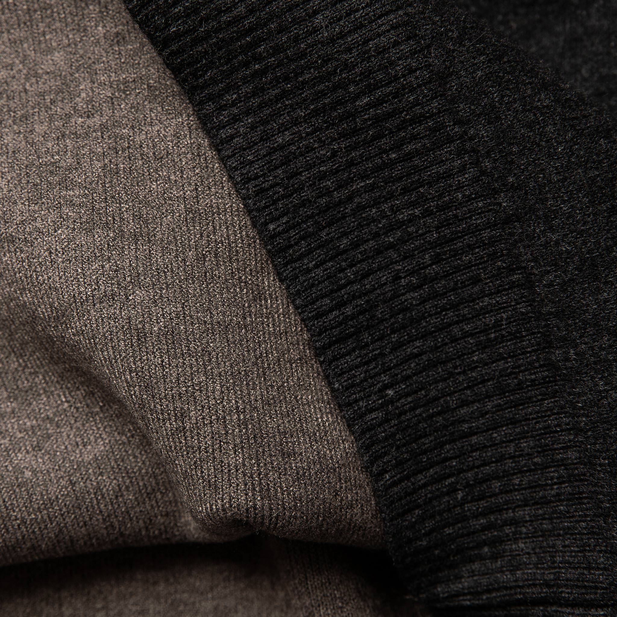 material shot of interior, Knits by Taylor Stitch