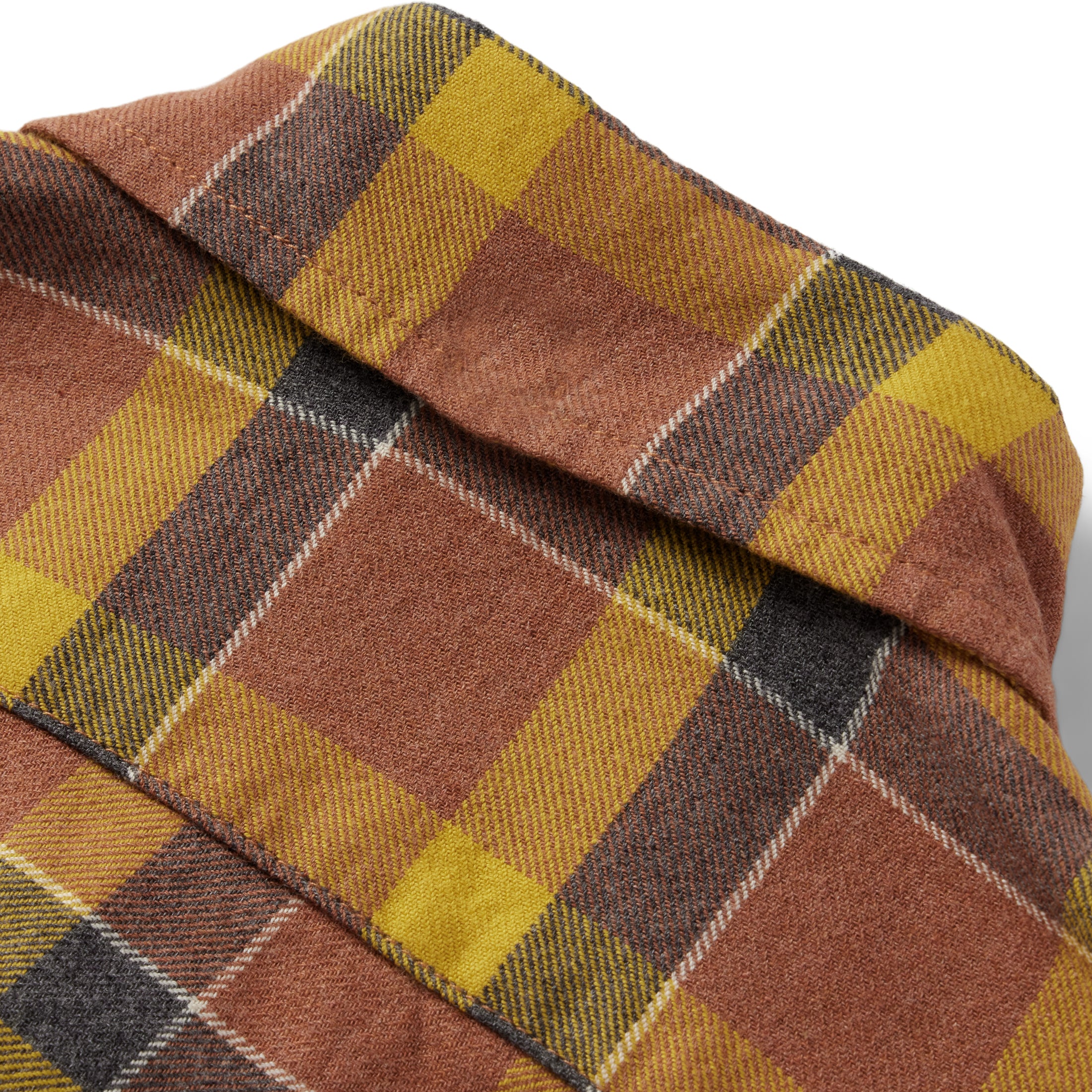 material shot of the back of the collar on The California in Trolley Plaid, Wovens by Taylor Stitch