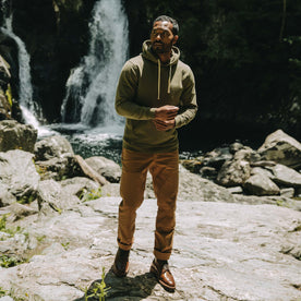fit model wearing The Fillmore Hoodie in Cypress Terry