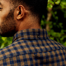 fit model showing the back of The Jack in Terrace Plaid