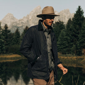 fit model wearing The Field Jacket in Midnight