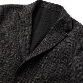 material shot of The Sheffield Sportcoat in Coal Slub Check showing lapels