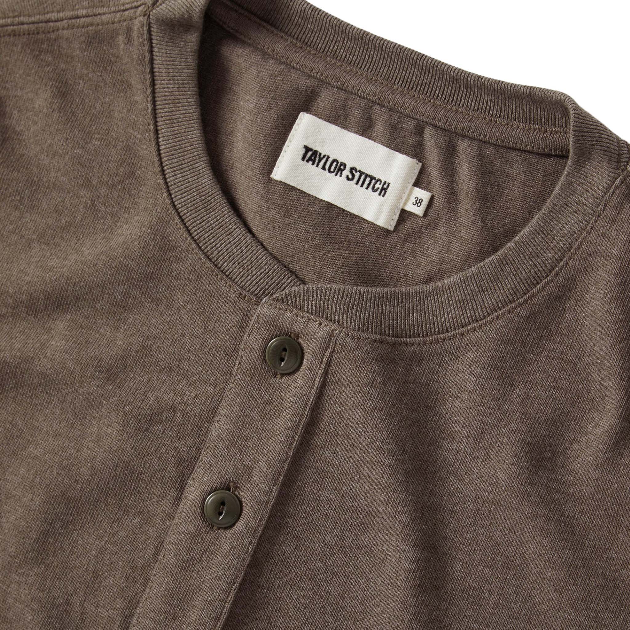 material shot of the collar on The Heavy Bag Henley in Walnut, Knits by Taylor Stitch
