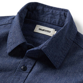material shot of the collar of The Utility Shirt in Navy Jaspe
