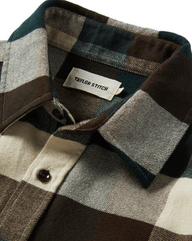material shot of the collar on The Yosemite Shirt in Evergreen Check, Wovens by Taylor Stitch