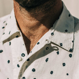 our fit model wearing The Short Sleeve Hawthorne in Brush Dot