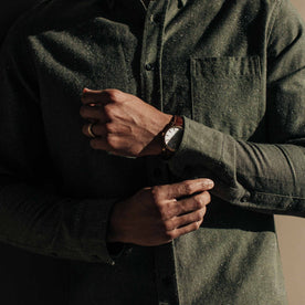 our fit model wearing The Jack in Olive Slub Chambray—cropped shot of chest