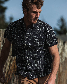 The Short Sleeve Hawthorne in Dark Navy Seagull: Alternate Image 2, Wovens by Taylor Stitch