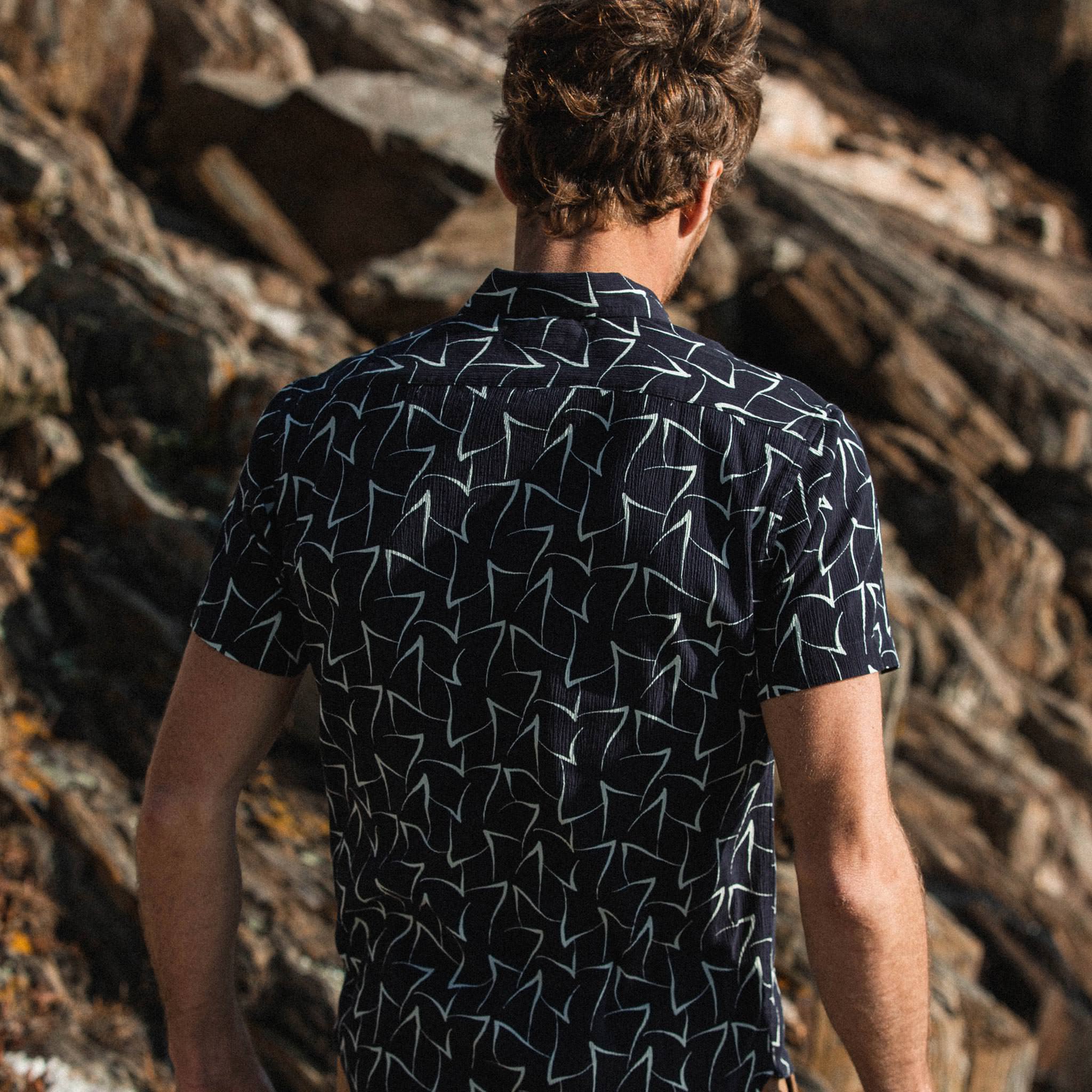 The Short Sleeve Hawthorne in Dark Navy Seagull: Alternate Image 4, Wovens by Taylor Stitch