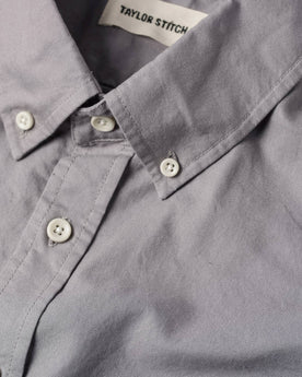 material shot of collar, Wovens by Taylor Stitch