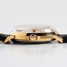material shot of the side of The 1965 Timex Electric