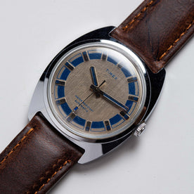material shot of the watchface on The 1974 Timex Viscount M24