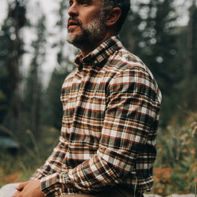 fit model wearing The Jack in Brushed Wheat Plaid, looking left