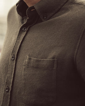 The Jack in Olive Brushed Organic Cotton: Alternate Image 2, Wovens by Taylor Stitch