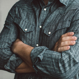 The Western Shirt in Hemp Stripe Chambray: Alternate Image 2