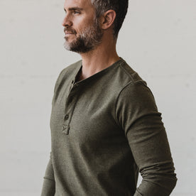 The Heavy Bag Henley in Fatigue Green: Alternate Image 2