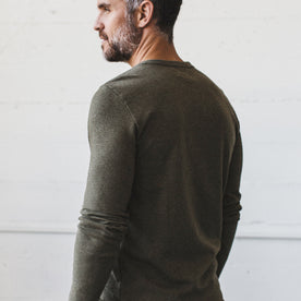 The Heavy Bag Henley in Fatigue Green: Alternate Image 4