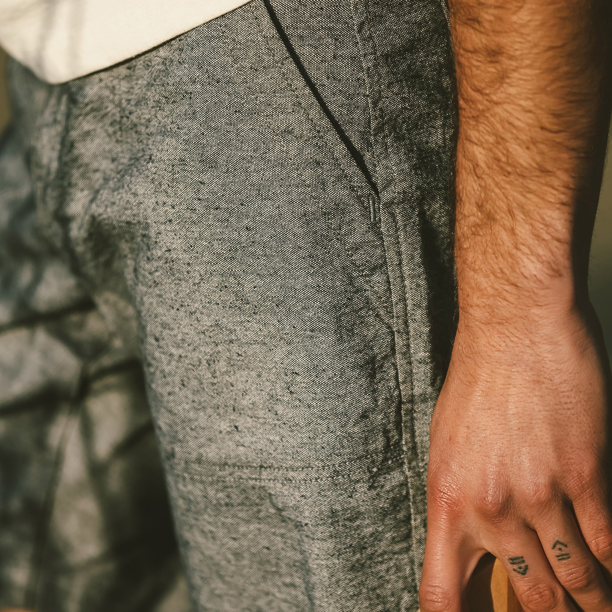 The Camp Short in Slub Chambray: Alternate Image 3, Shorts by Taylor Stitch