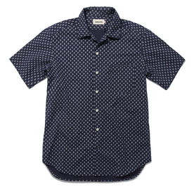 The Short Sleeve Hawthorne in Navy Floral: Featured Image