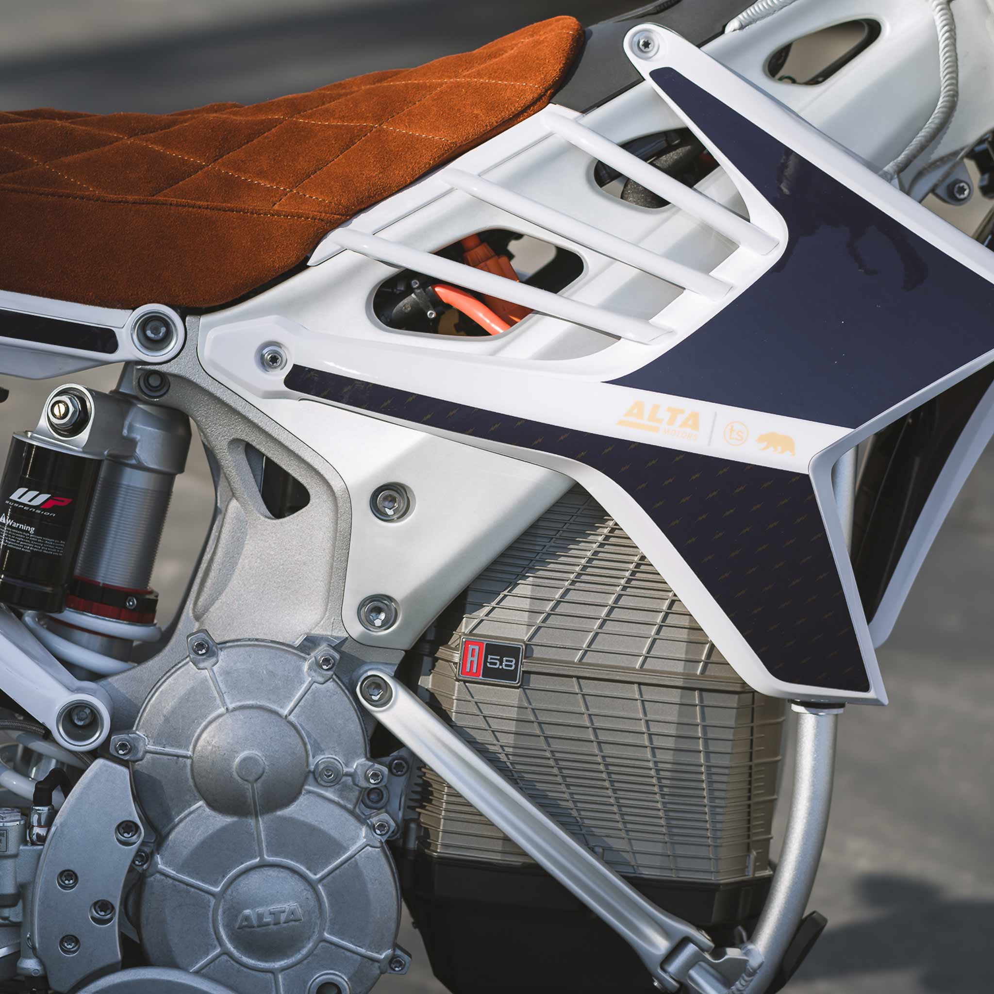 The Alta Motors Redshift EX in Taylor Stitch Custom: Alternate Image 10