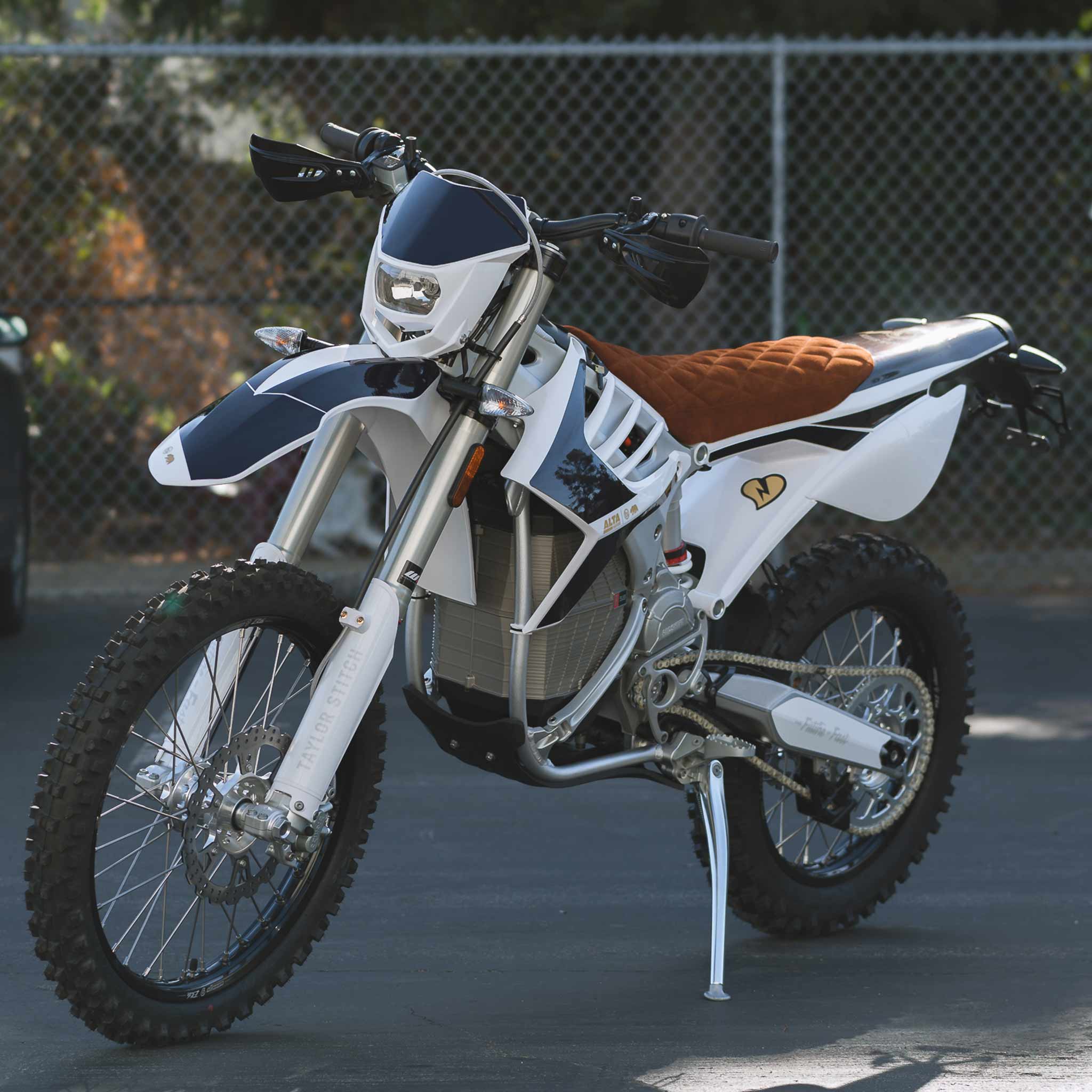 The Alta Motors Redshift EX in Taylor Stitch Custom: Alternate Image 12