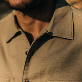 our fit model wearing The Corso in Khaki Double Cloth—cropped shot of collar